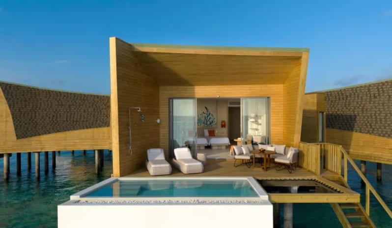 indian-ocean-holidays-maldives-centara-mirage-lagoon-maldives-mirage-overwater- sunrise-pool-villa